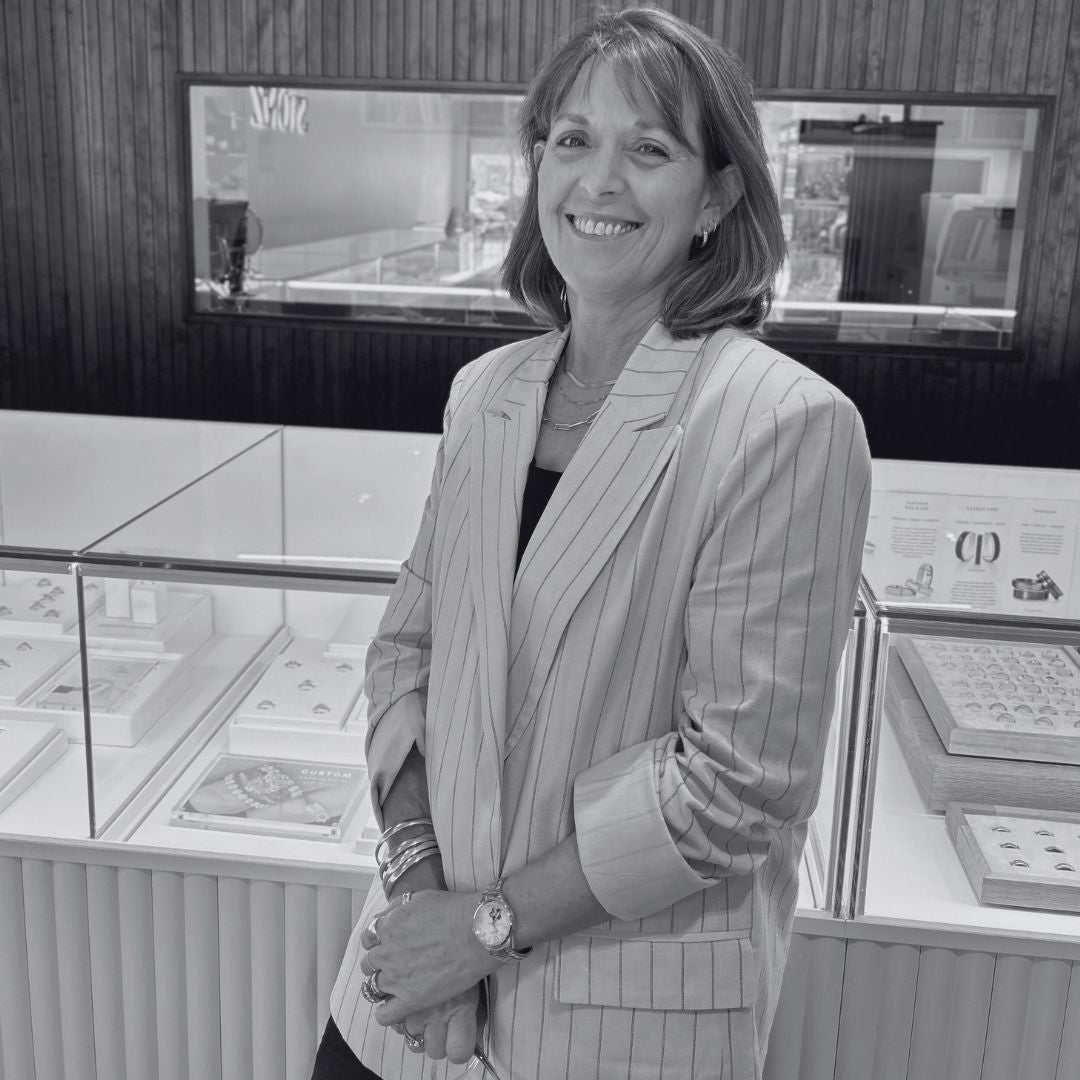 Staff Style || Elizabeth