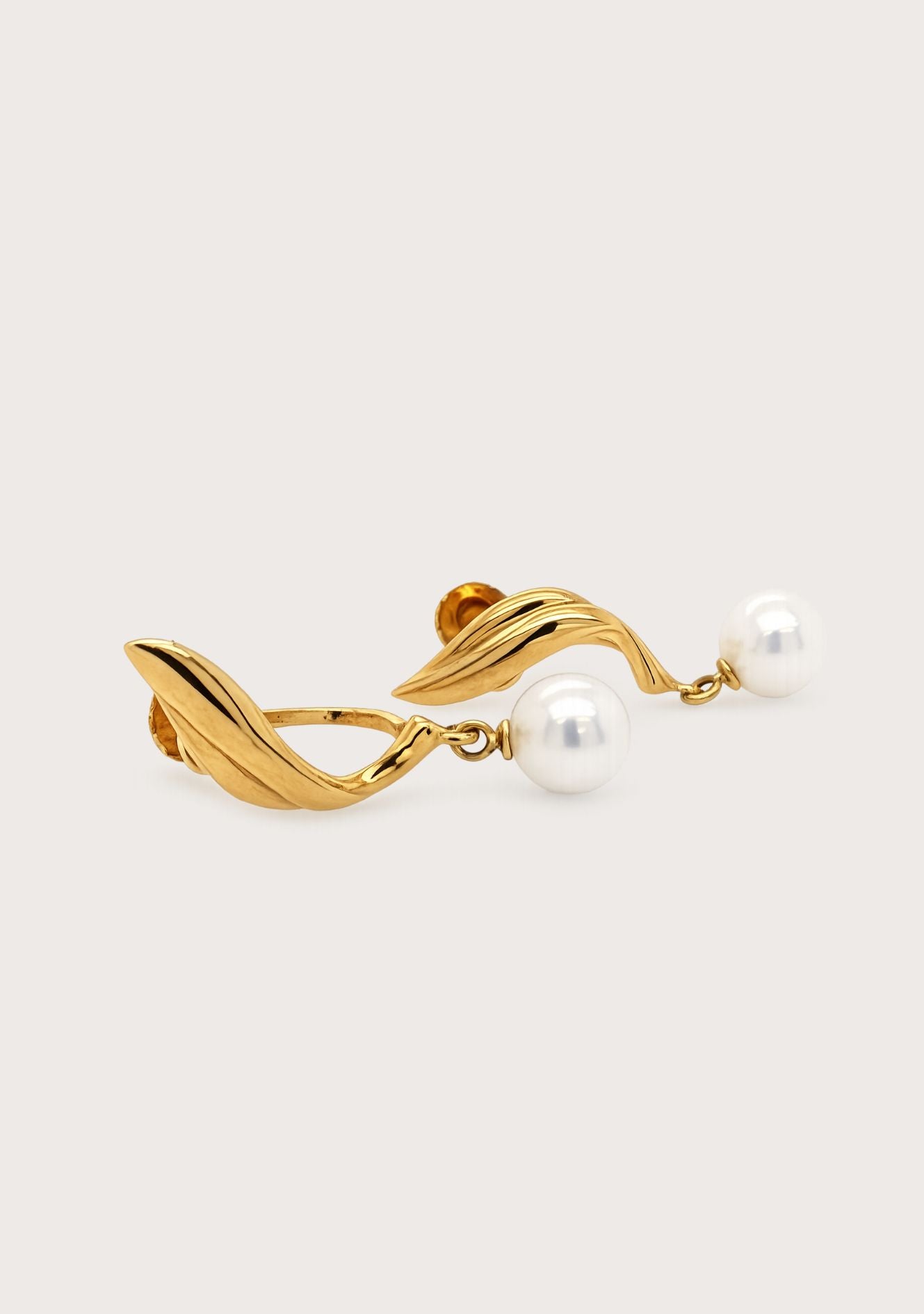 Estate 18ct Yellow Gold Genuine Mikimoto Akoya Cultured Pearl Earrings