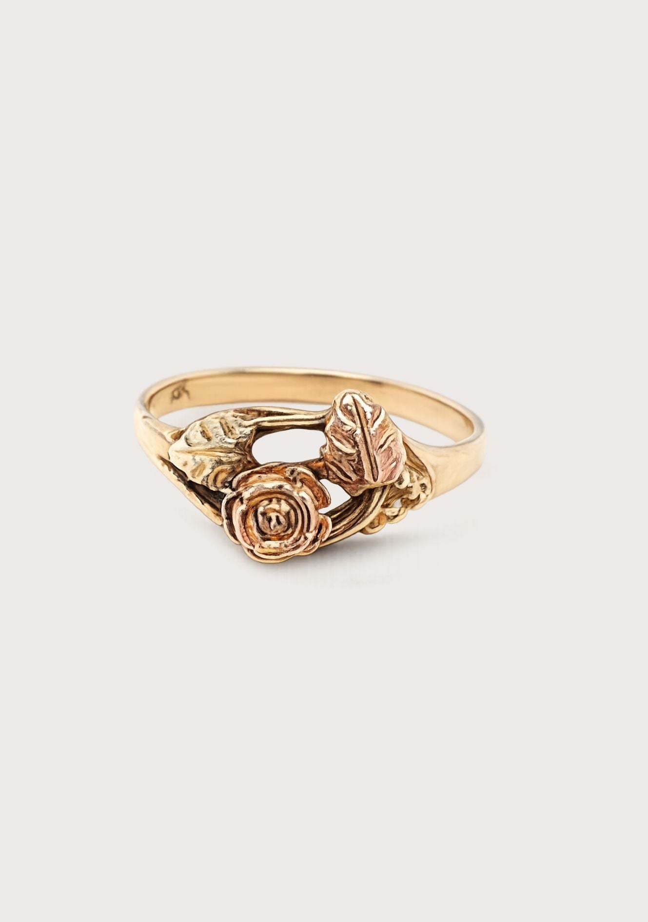 Estate 10ct Yellow and Rose Gold Rose and Leaf Ring