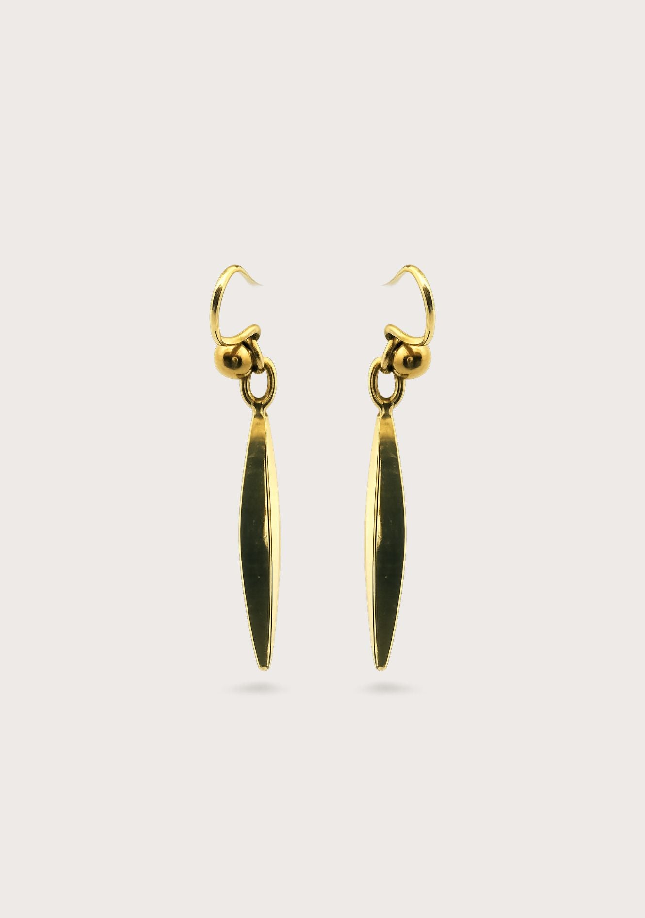 Estate 18ct Yellow Gold Hook Drop Earrings
