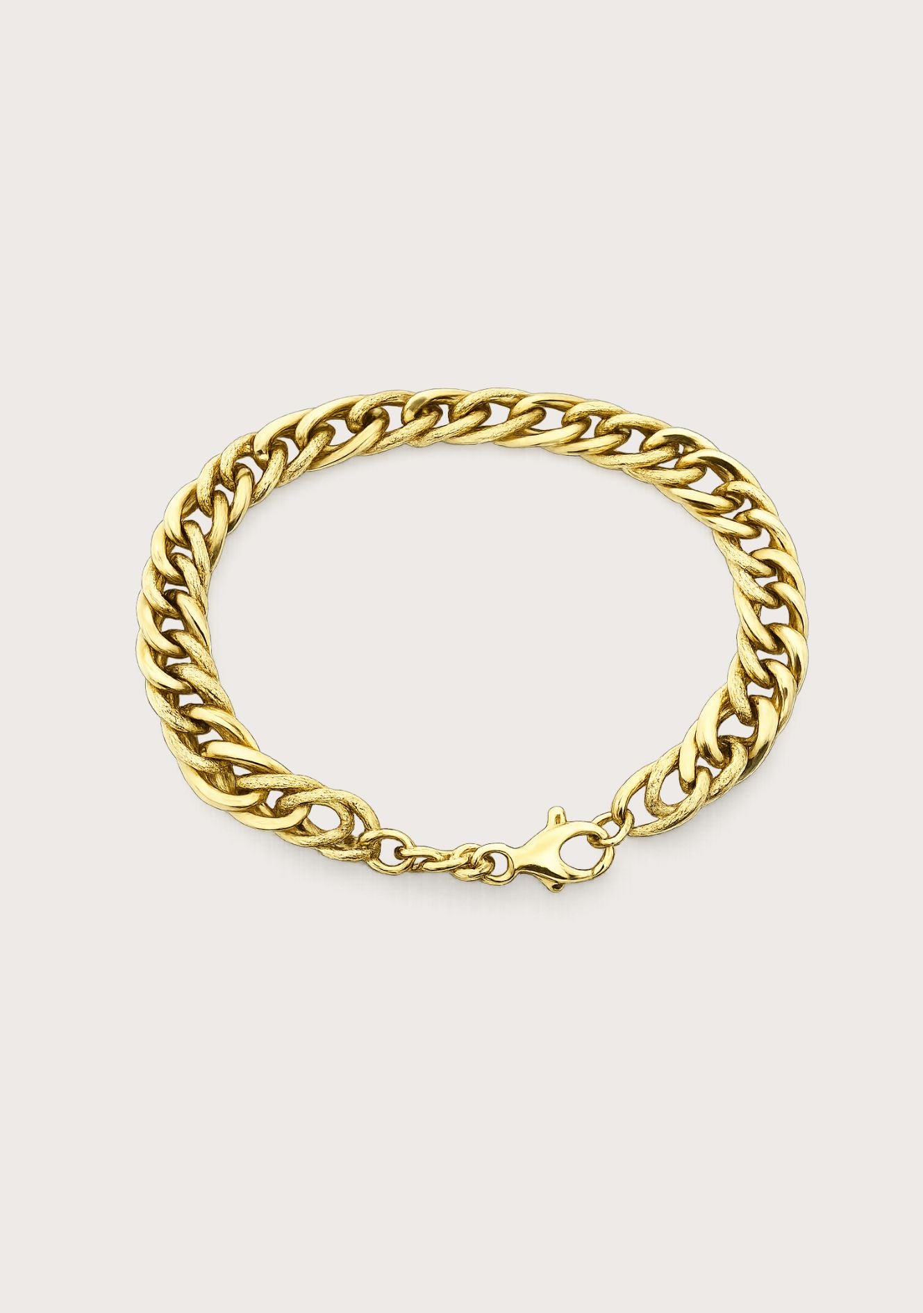 Estate 18ct Yellow Gold Textured Rounded Hollow Curb Link Bracelet