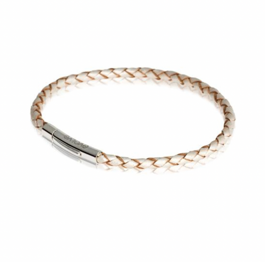 Evolve Pearl Leather Single Twist Bracelet