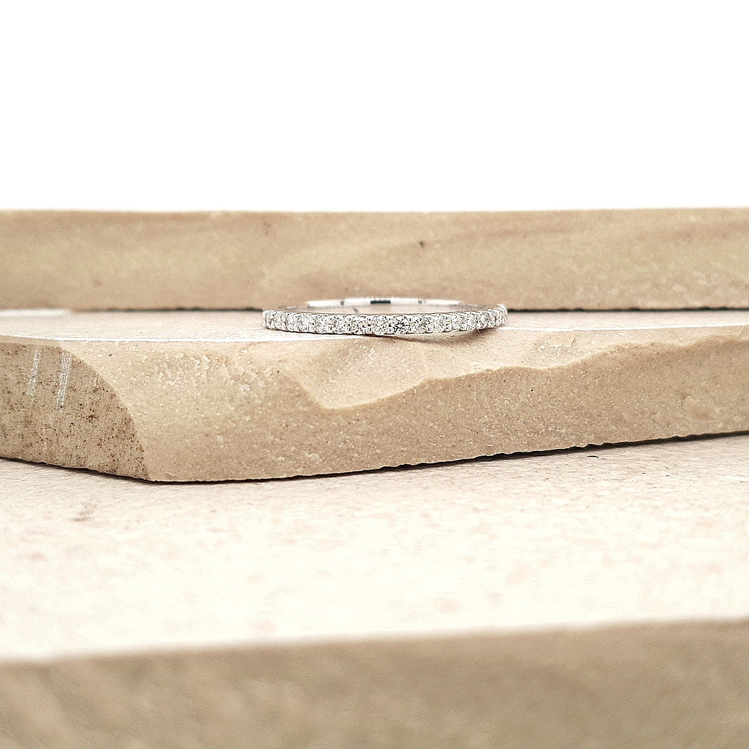 The Everly Setting 18ct White Gold Diamond Claw Set Band