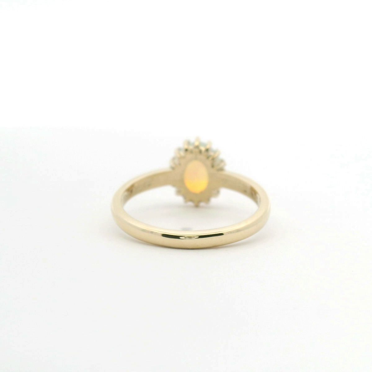 Opal 9ct Yellow Gold Claw Set Ring