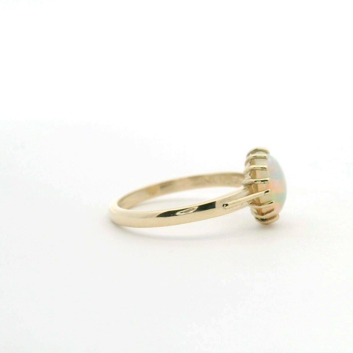 Opal 9ct Yellow Gold Claw Set Ring