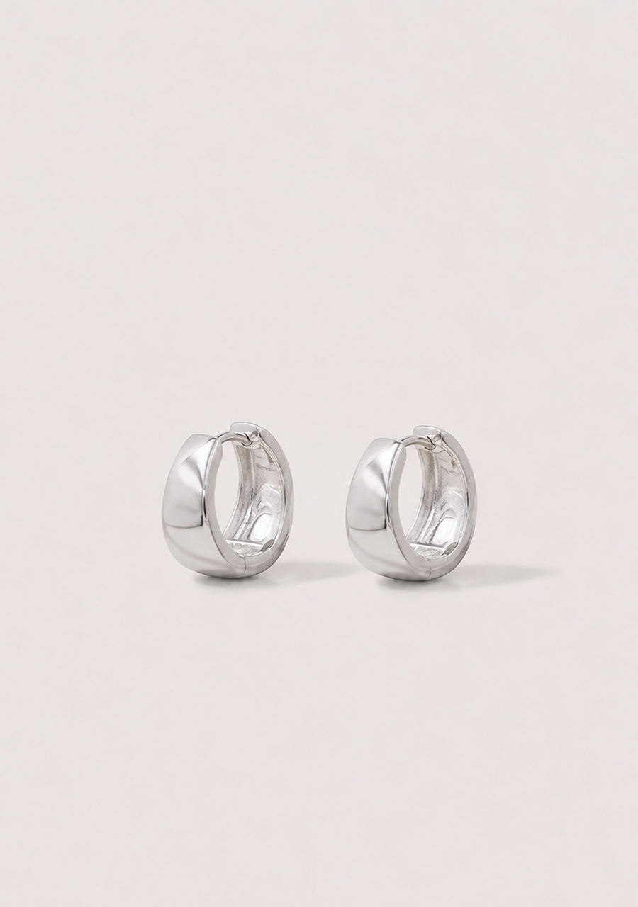Sterling Silver 15mm Tapered Huggie Earrings