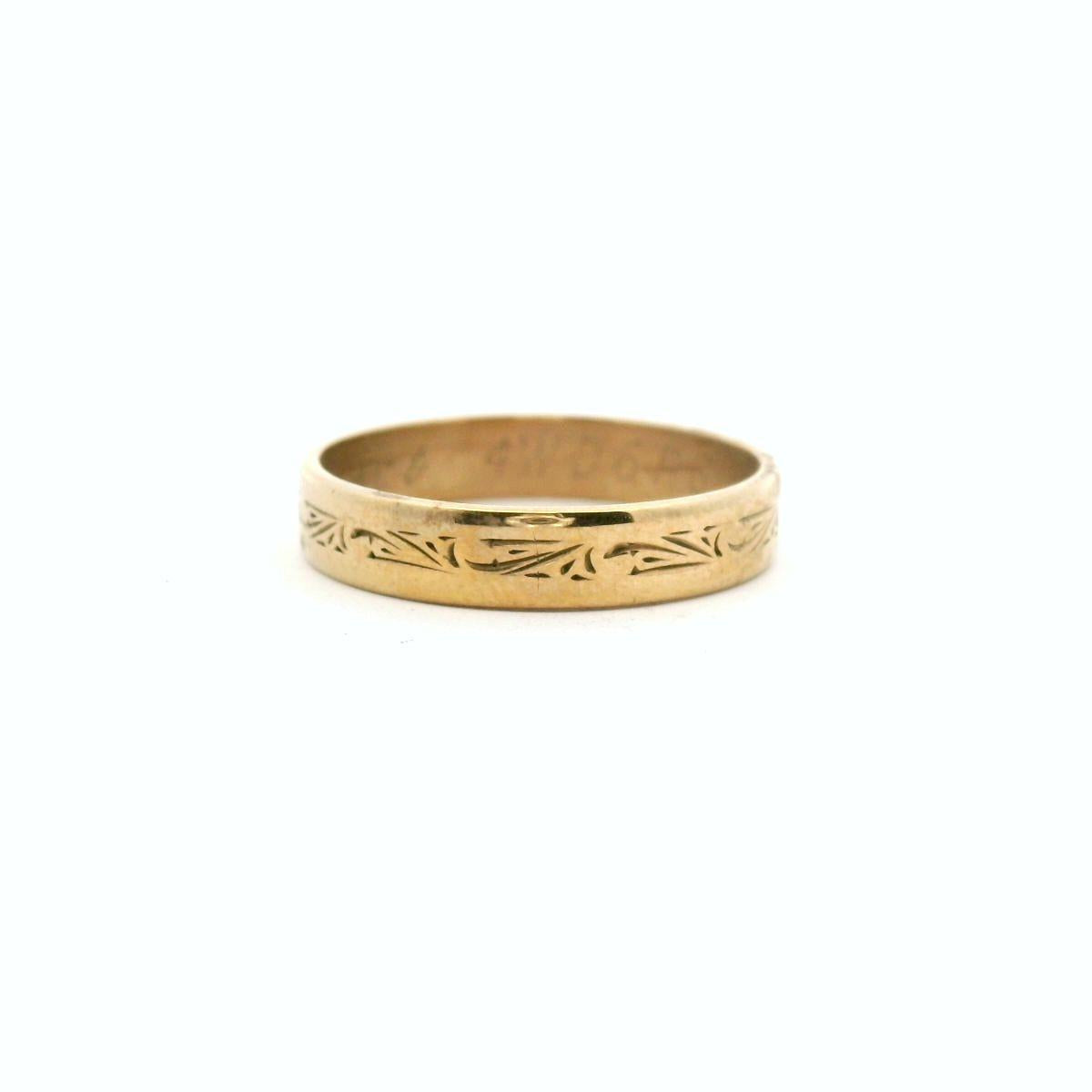 Estate 9ct Yellow Gold Engraved 3.85mm Wide Band Ring