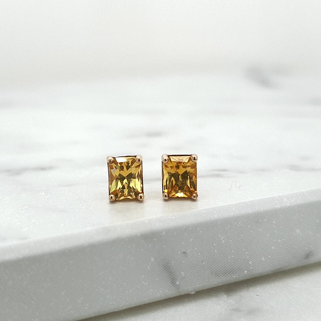 Sapphire 9k Yellow Gold Claw Set Stud Earrings