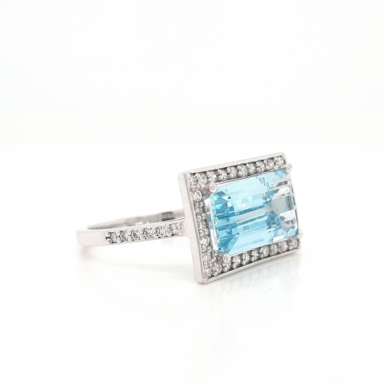 Aquamarine & Diamond 9ct White Gold Bead Set Halo Ring