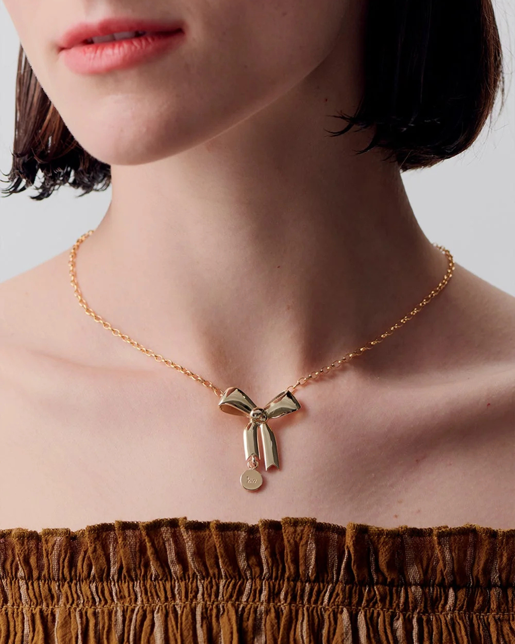 Karen Walker 9ct Yellow Gold Large Bow Pendant Necklace