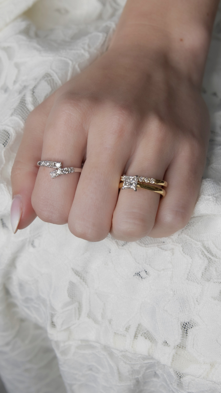 The Scarlett Setting