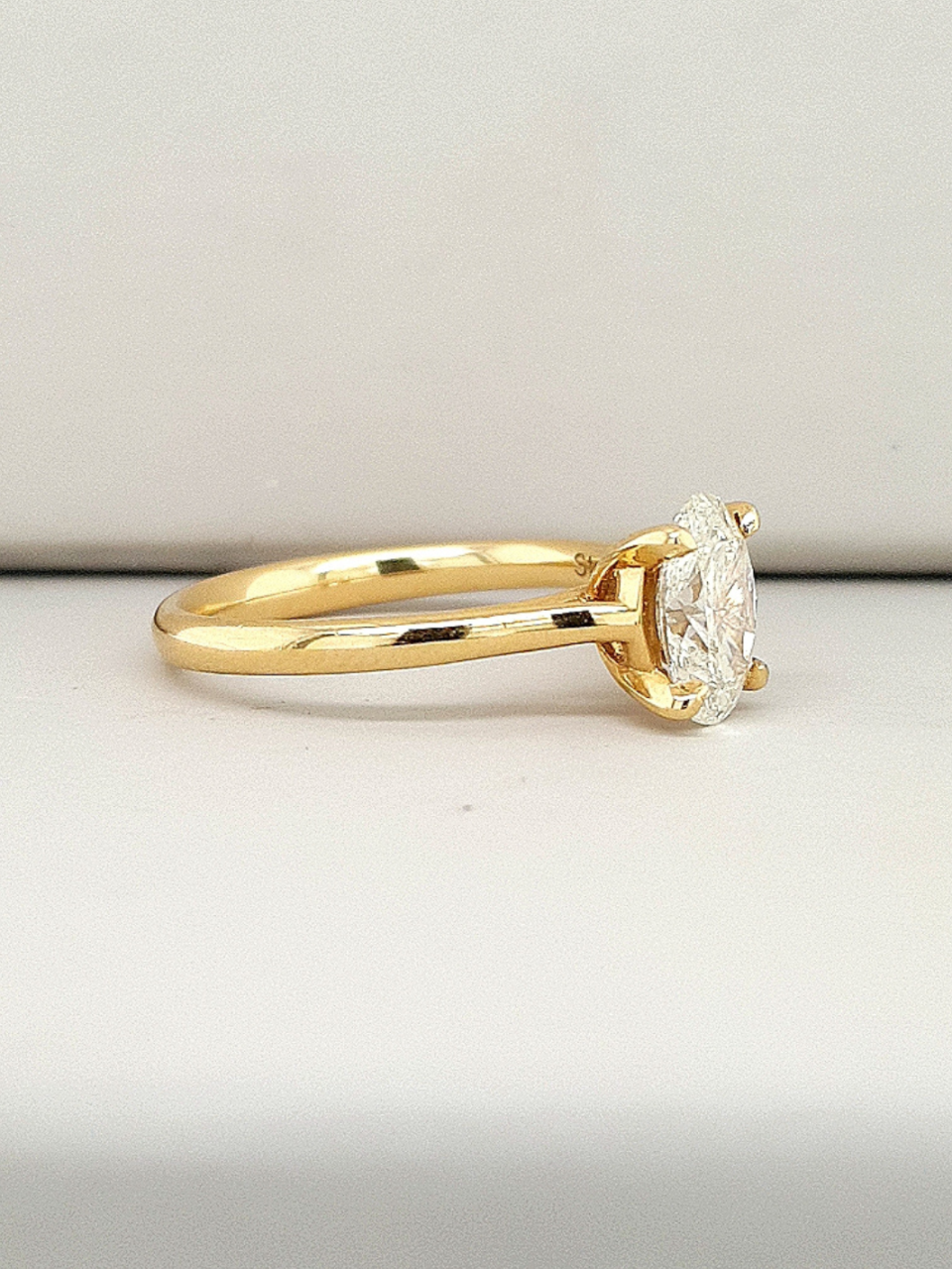 The Scarlett Setting