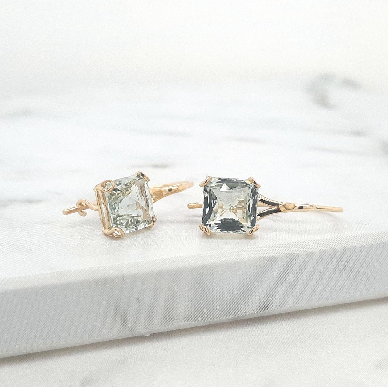 Amethyst 9k Yellow Gold Claw Set Hook Earrings