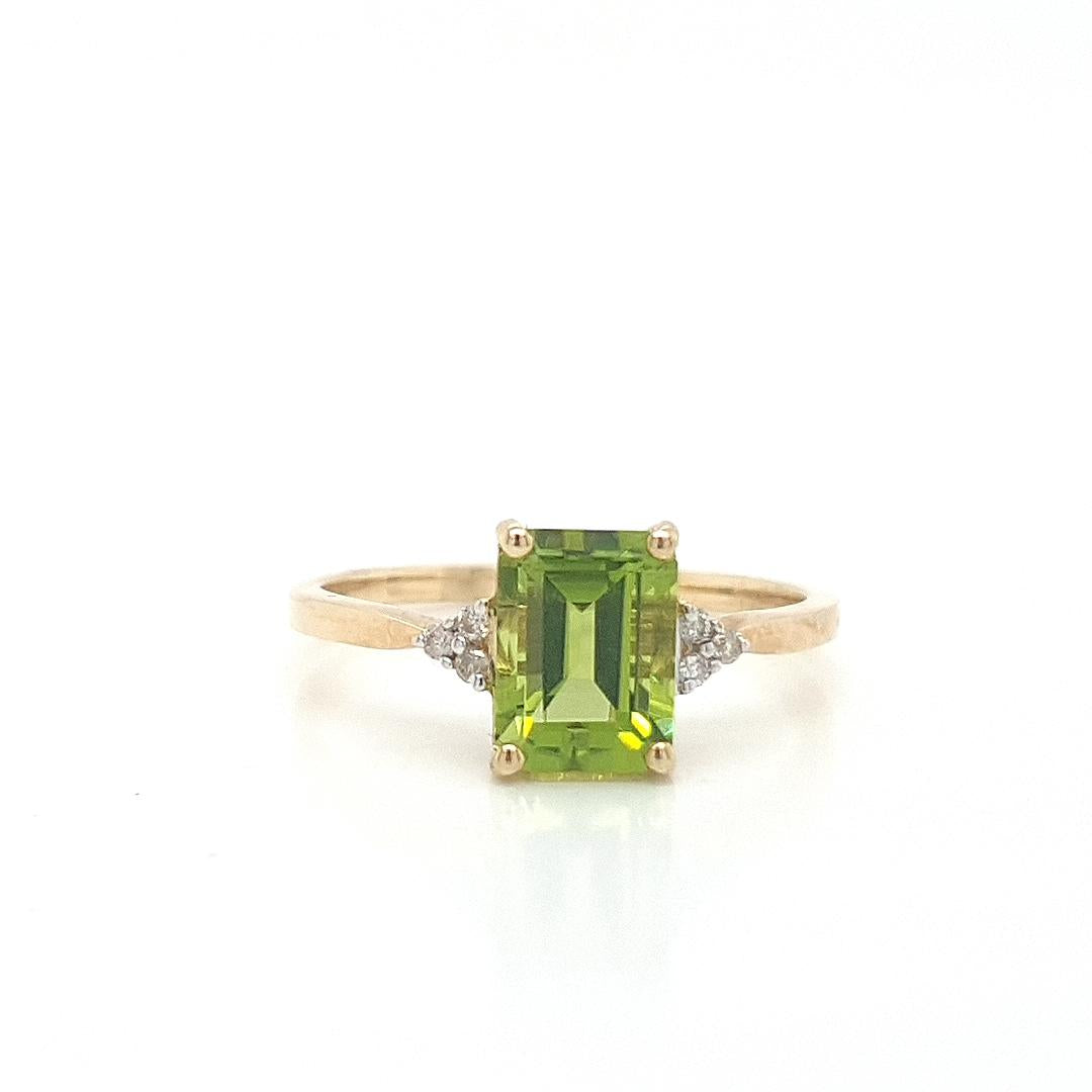 Peridot & Diamond 9k Yellow Gold Ring