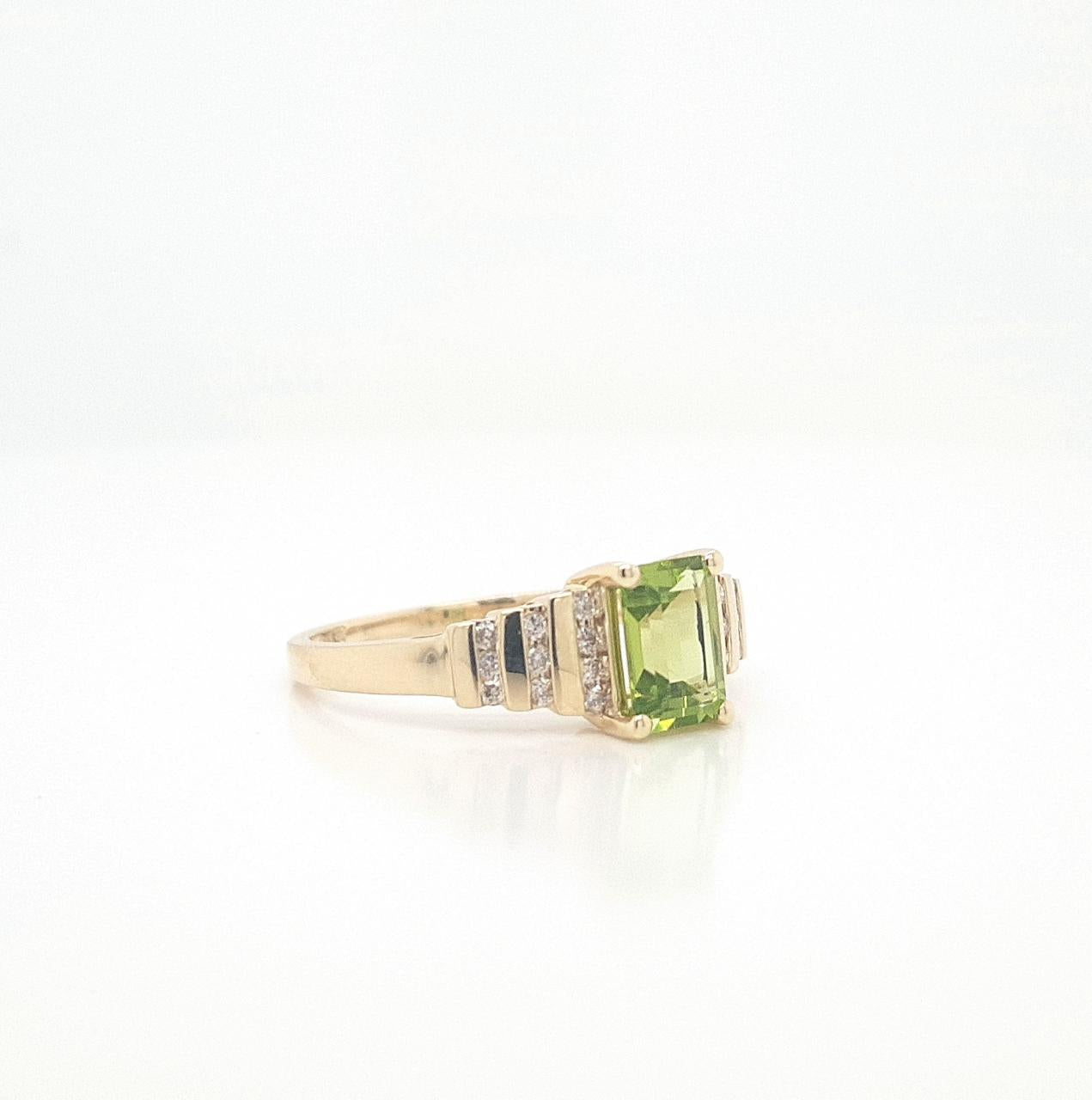 Peridot & Diamond 9k Yellow Gold Ring