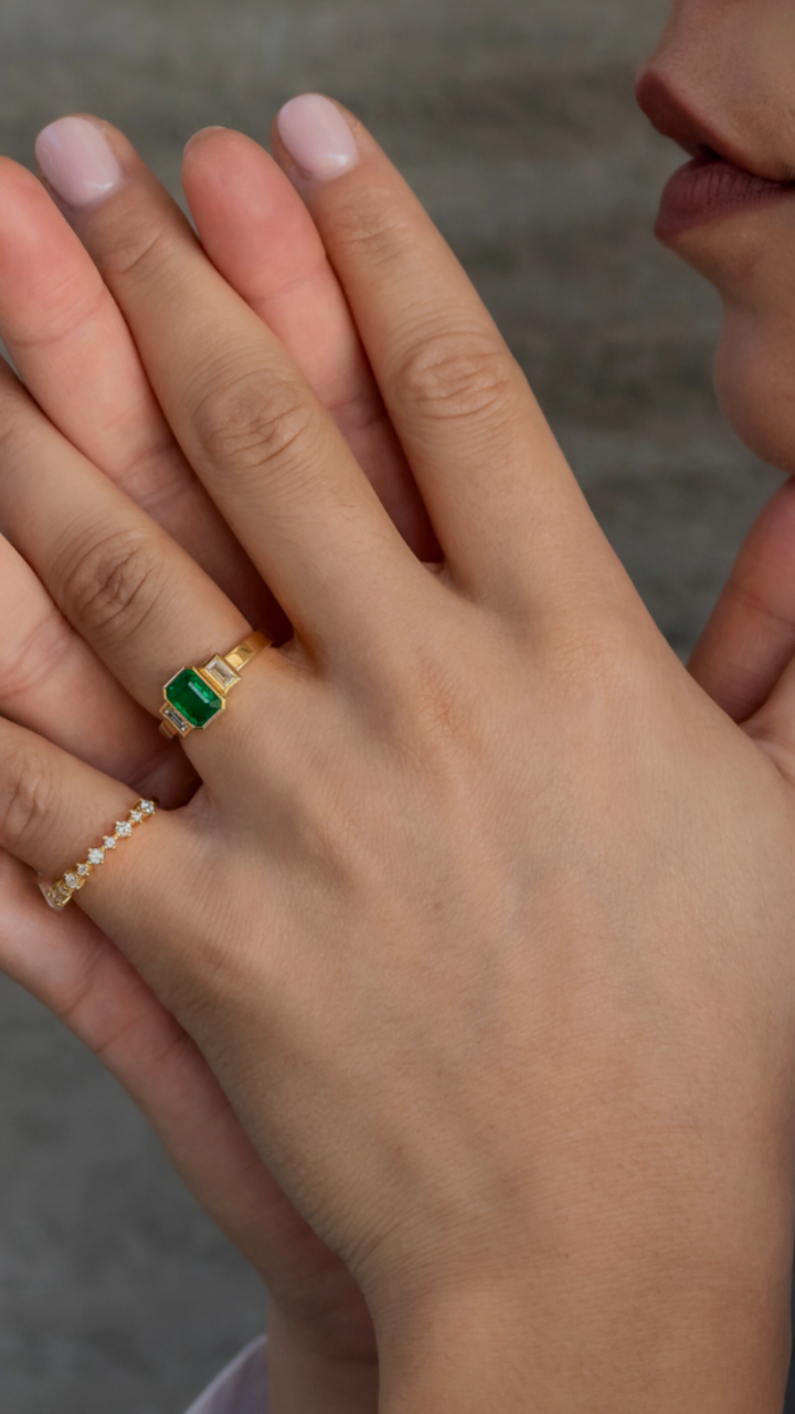 Emerald & Diamond Bezel Set Trilogy Ring