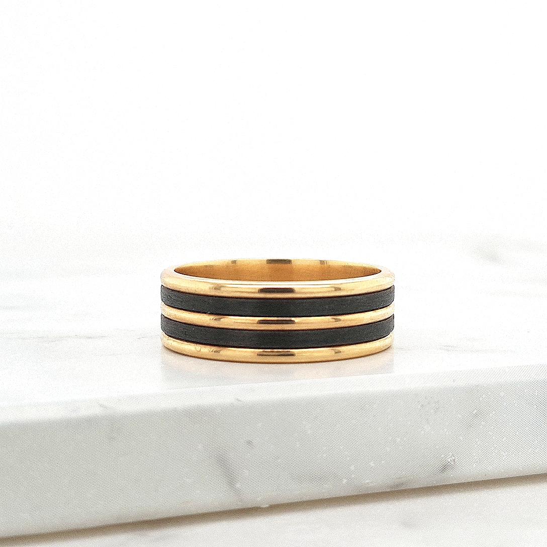 9ct Yellow Gold & Brushed Carbon Fibre 8mm Ring