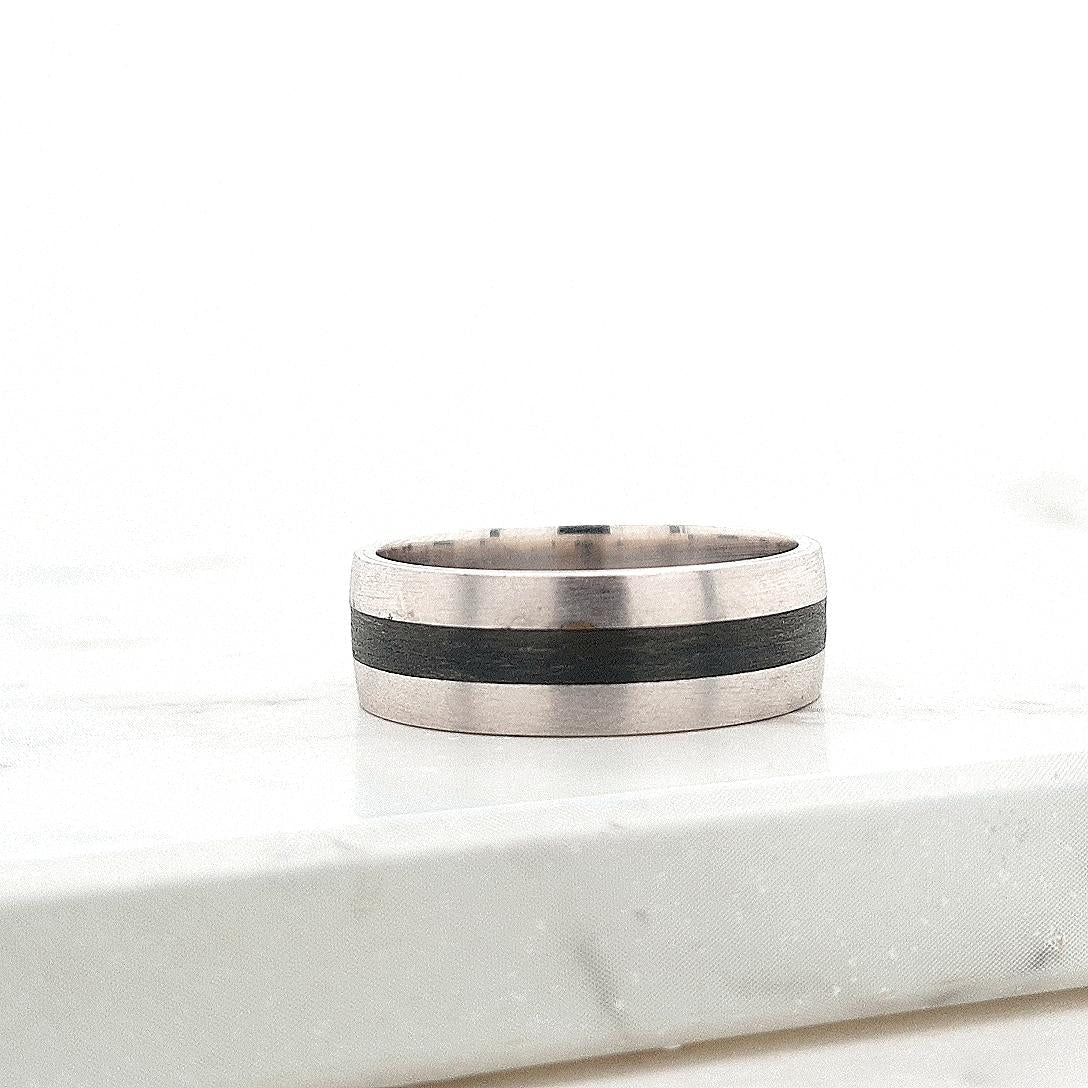 9ct White Gold & Carbon Fibre 7mm Ring
