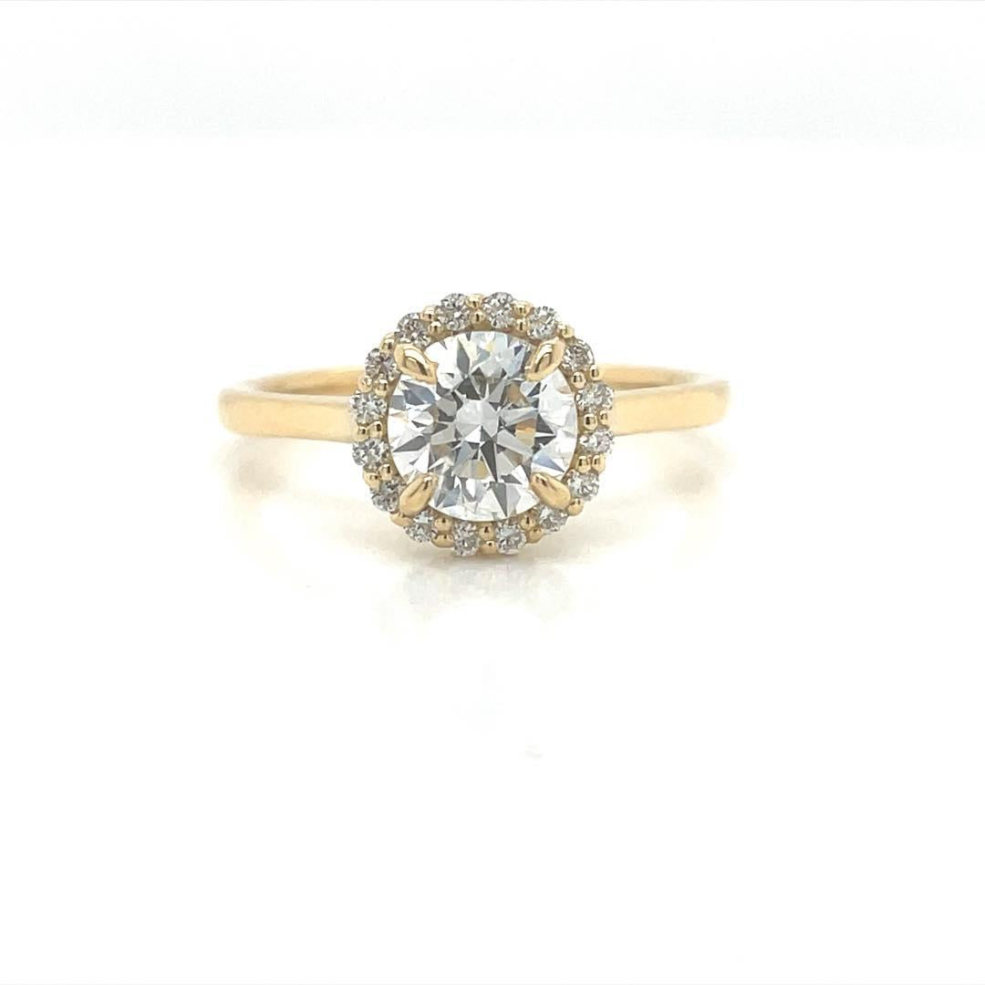 Lab Grown Diamond 18ct Yellow Gold 1.05ct Round Brilliant Cut Halo Ring