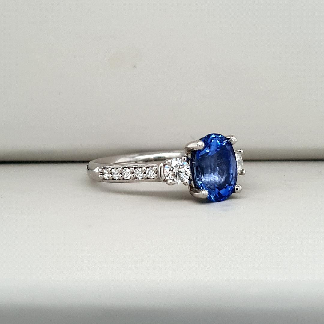 Sapphire & Diamond Platinum Ceylonese Sapphire & Diamond Ring
