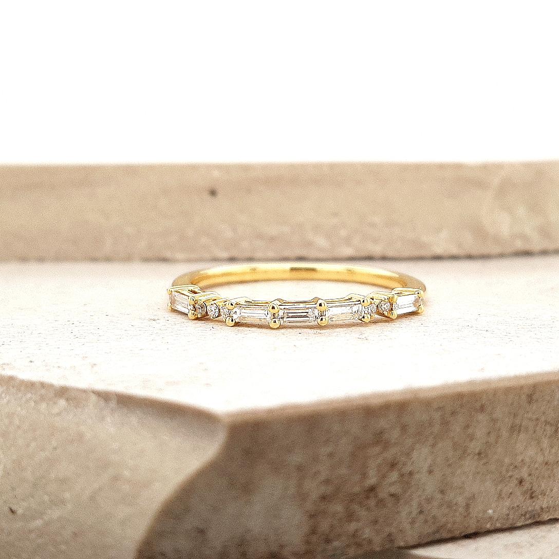 The Stevie Setting 18ct Yellow Gold Baguette & Round Diamond Band