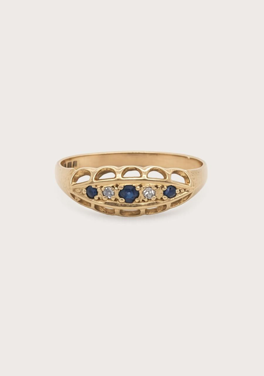 18ct Yellow Gold Sapphire & Diamond Ring