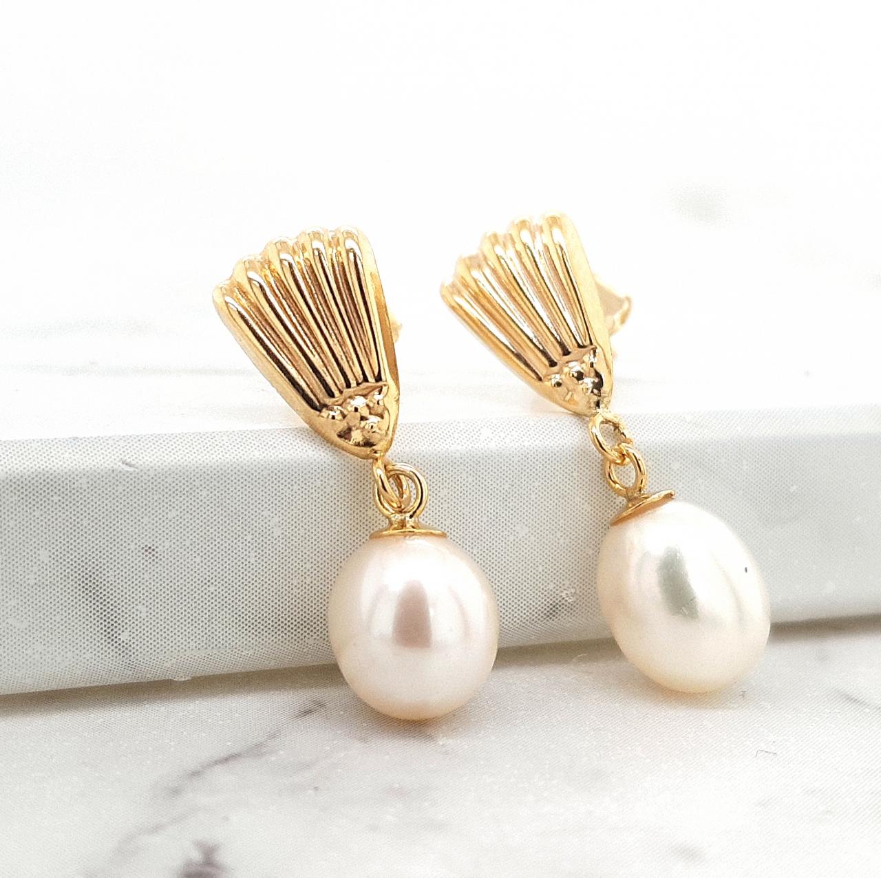 9ct Yellow Gold Pearl Drop Earrings