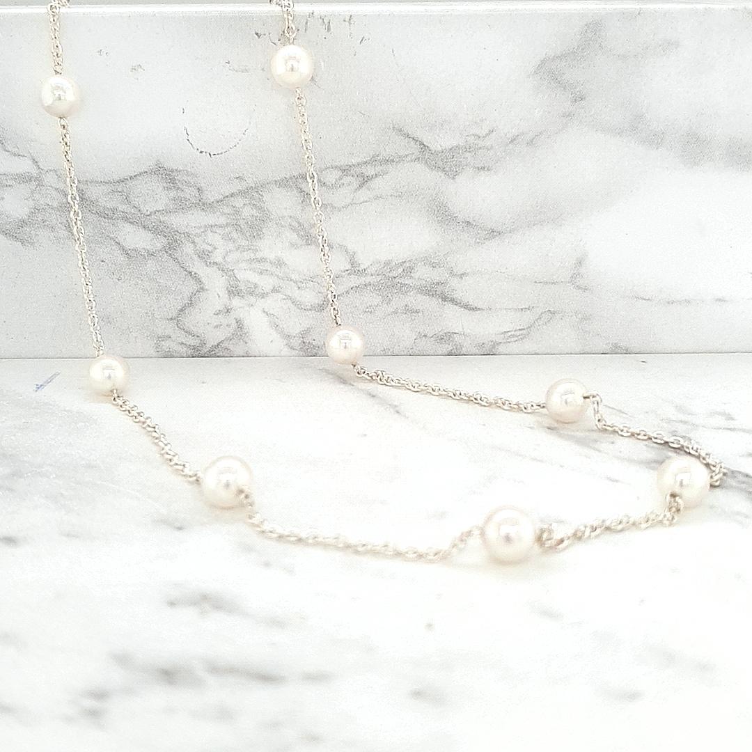 Sterling Silver Oval Belcher Chain with 5mm White Pearls - Necklace