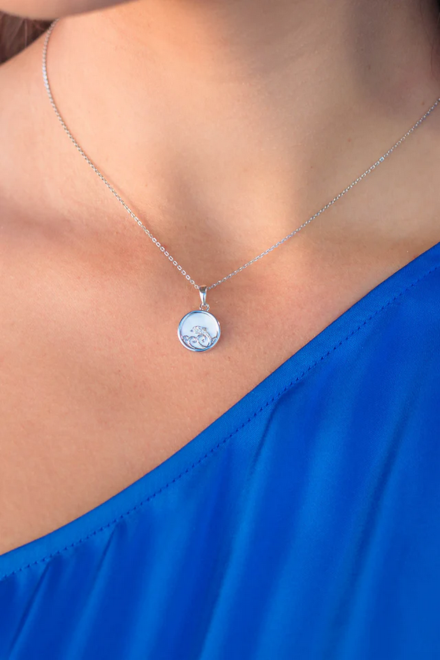 Georgini Sterling Sliver Oceans Dolphin Mother of Pearl Pendant Necklace