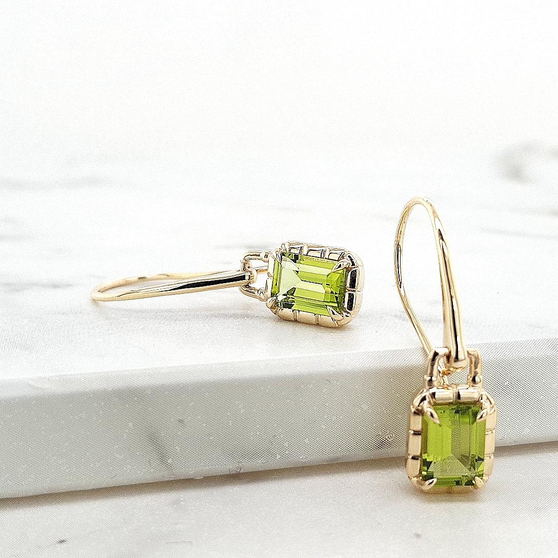Peridot Hook Earrings in 9ct Yellow Gold