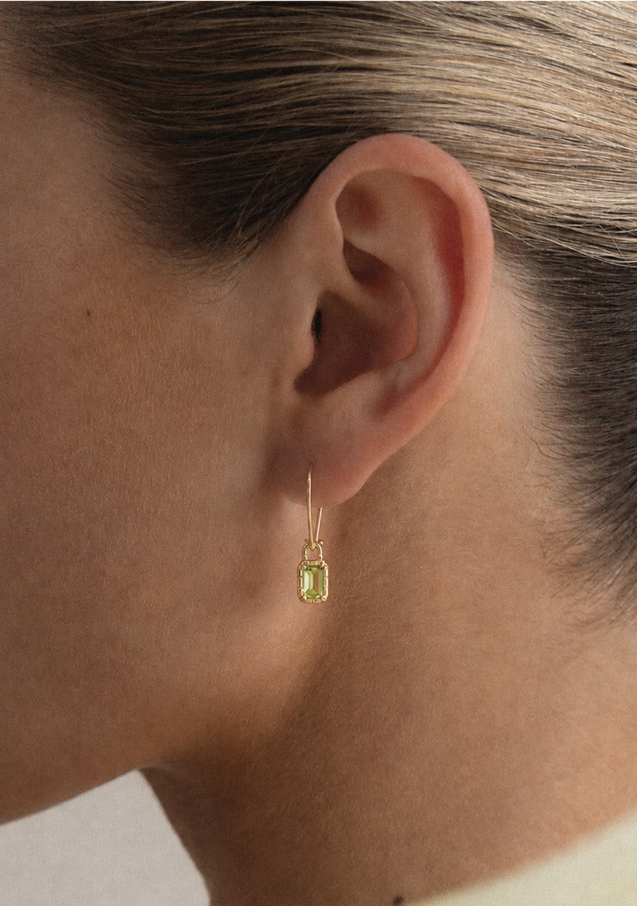 9ct yellow Gold Peridot Hook Earrings