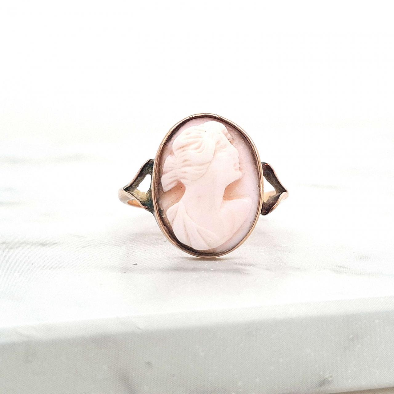 Estate 9ct Rose Gold Cameo Ring