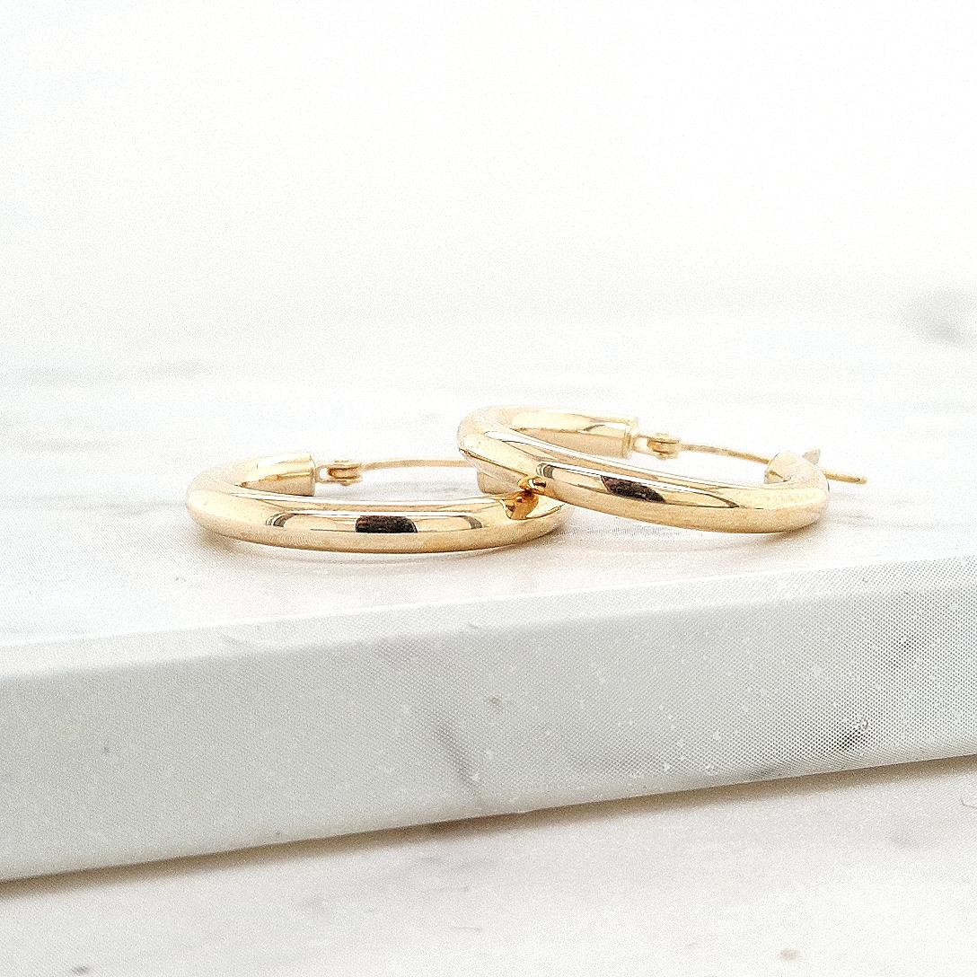 9ct Yellow Gold Plain Hoop 15mm Earrings