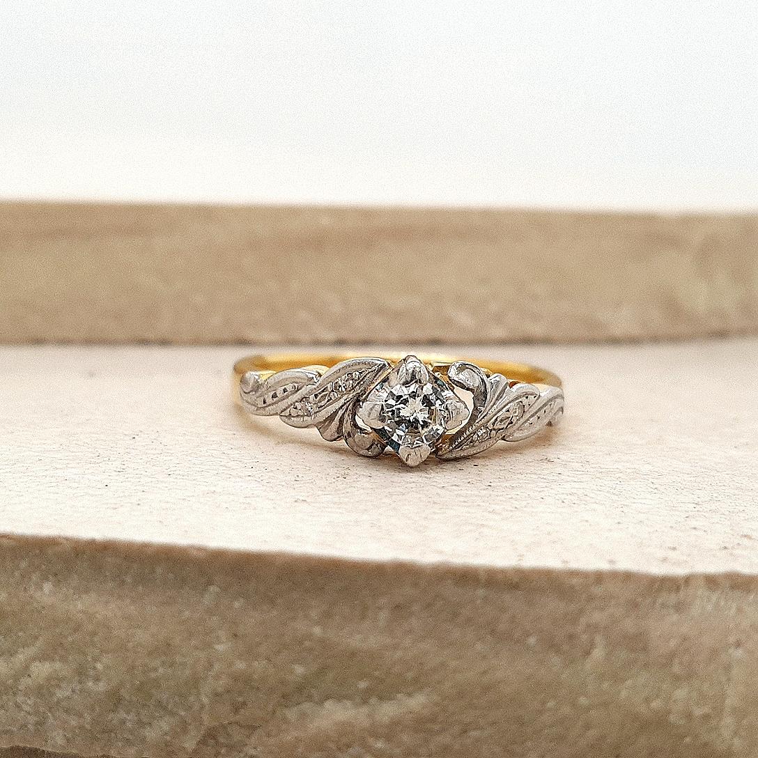 Estate 18ct Yellow Gold 0.20ct Diamond Two Tone Ring