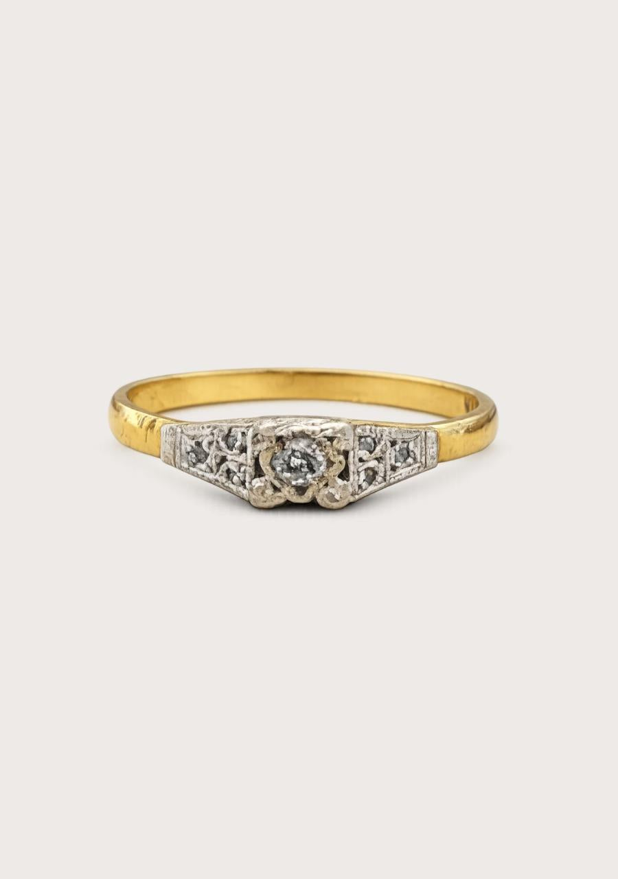 Estate 18ct Two Tone Diamond Ring