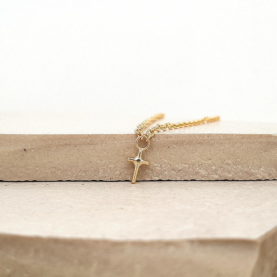 9ct Yellow Gold Children's Cross Bracelet