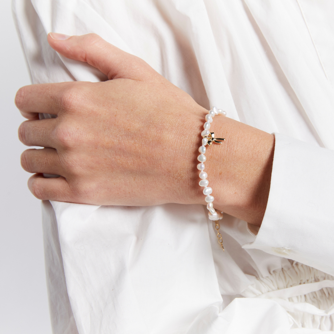 Karen walker Petite Bow with Pearls Bracelet with Freshwater Pearls 18.5+3.5cm