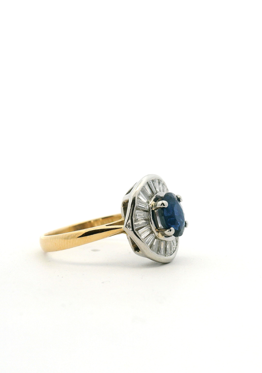 18ct Yellow Gold & Platinum Sapphire & Diamond Halo Ring