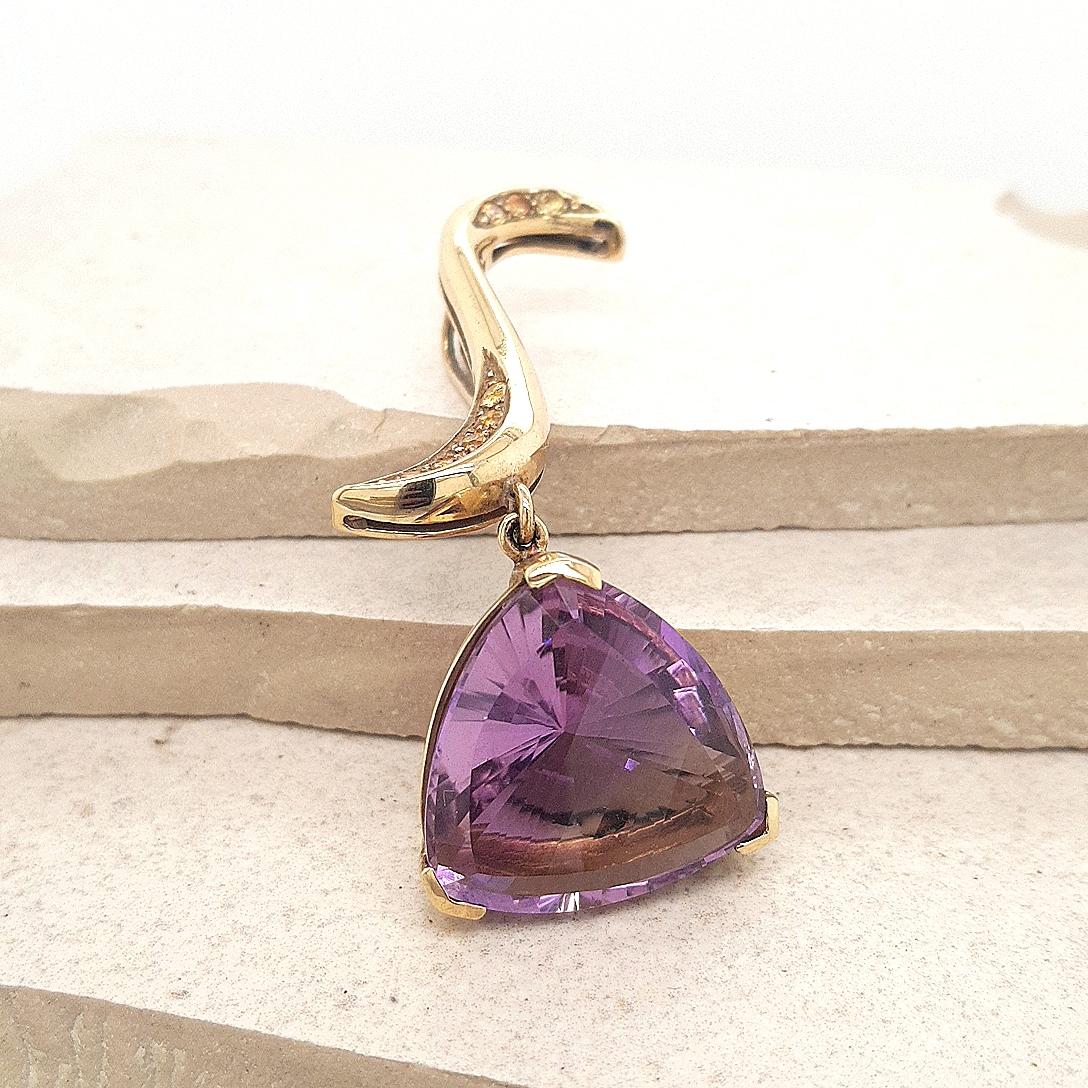 Estate 9ct Yellow Gold Trilliant Cut Amethyst and Citrine Pendant
