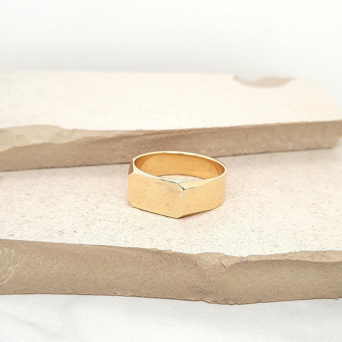 9ct Yellow Gold Flat Top Signet Ring