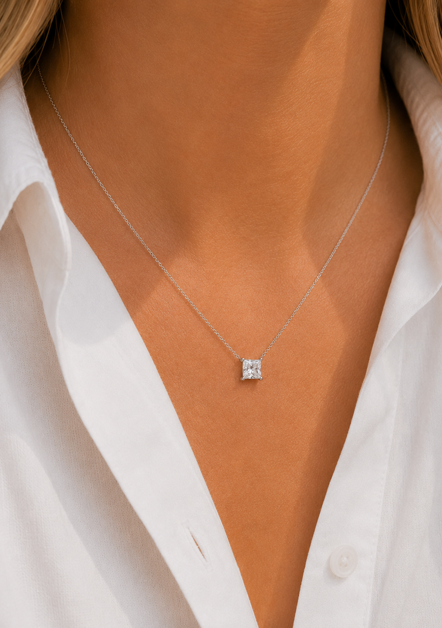 14ct White Gold 1ct Princess Cut Diamond Solitaire Necklace