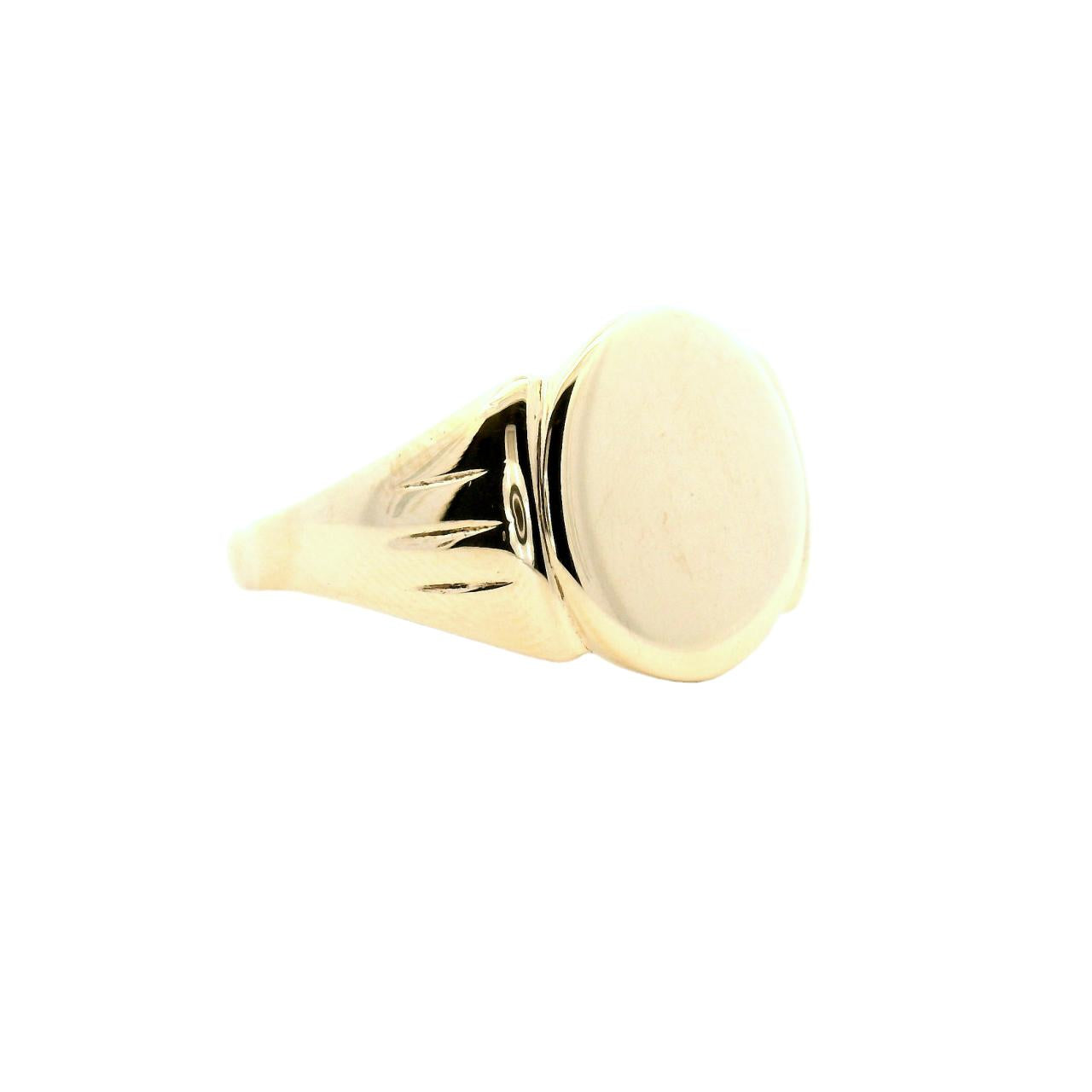 Estate 9ct Yellow Gold Oval Signet Ring