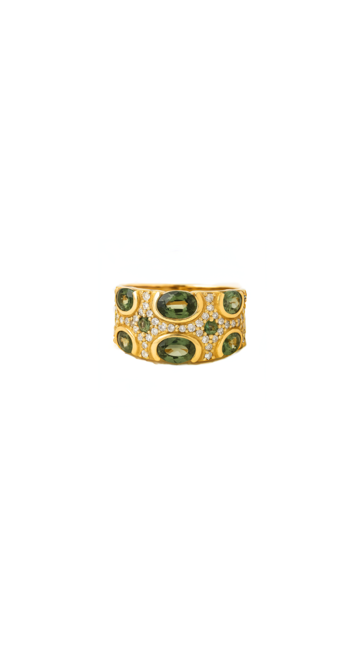Green Sapphire & Diamond Ring in 18ct Yellow Gold