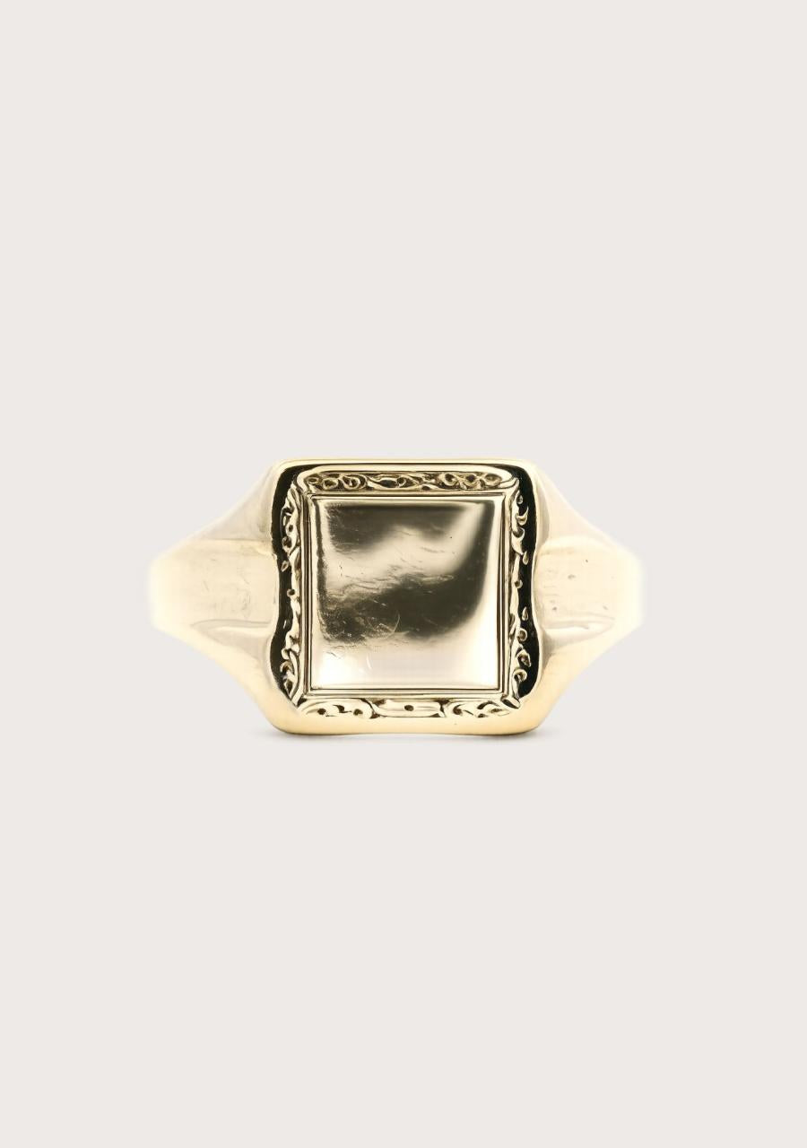 Estate 9ct Yellow Gold Signet Ring
