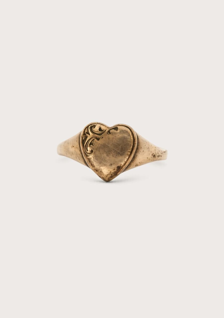 Estate 9ct Yellow Gold Heart Signet Ring