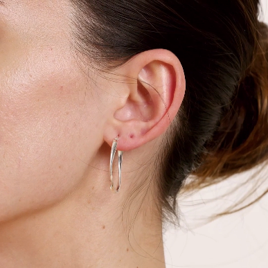 Najo Sterling Silver Cinta Hoop Earrings