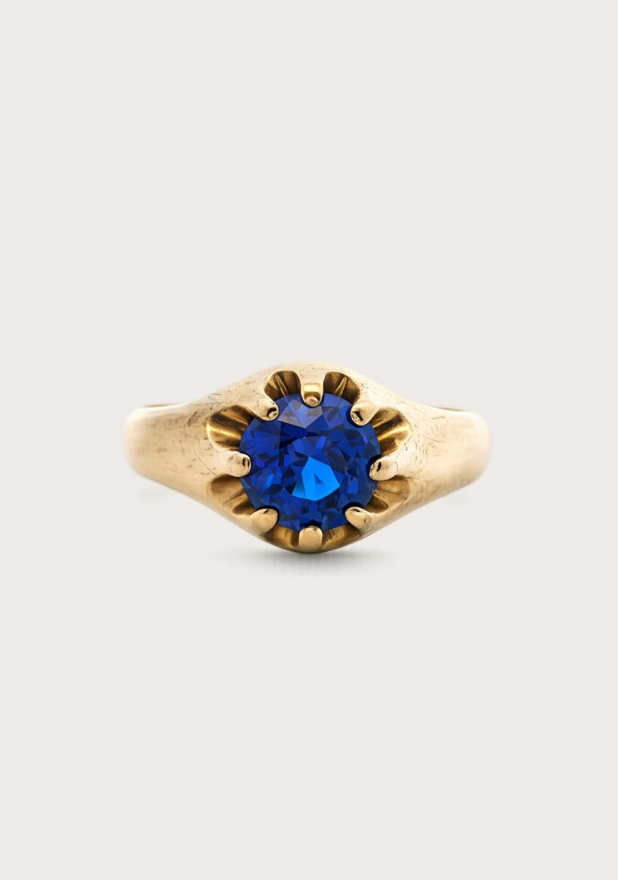 Estate 9ct Yellow Gold Synthetic Sapphire Ring