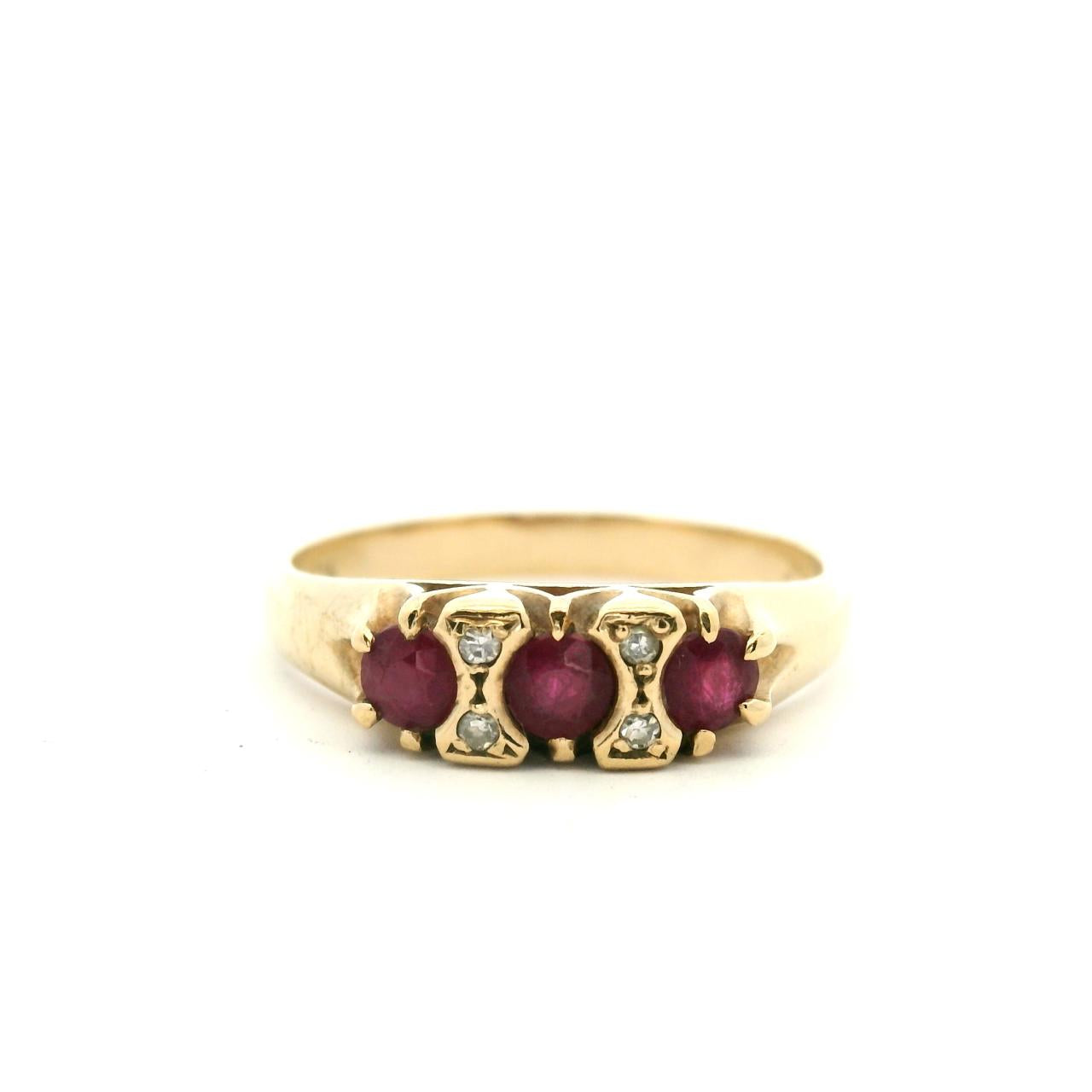 Estate 9ct Yellow Gold Ruby & Diamond Ring