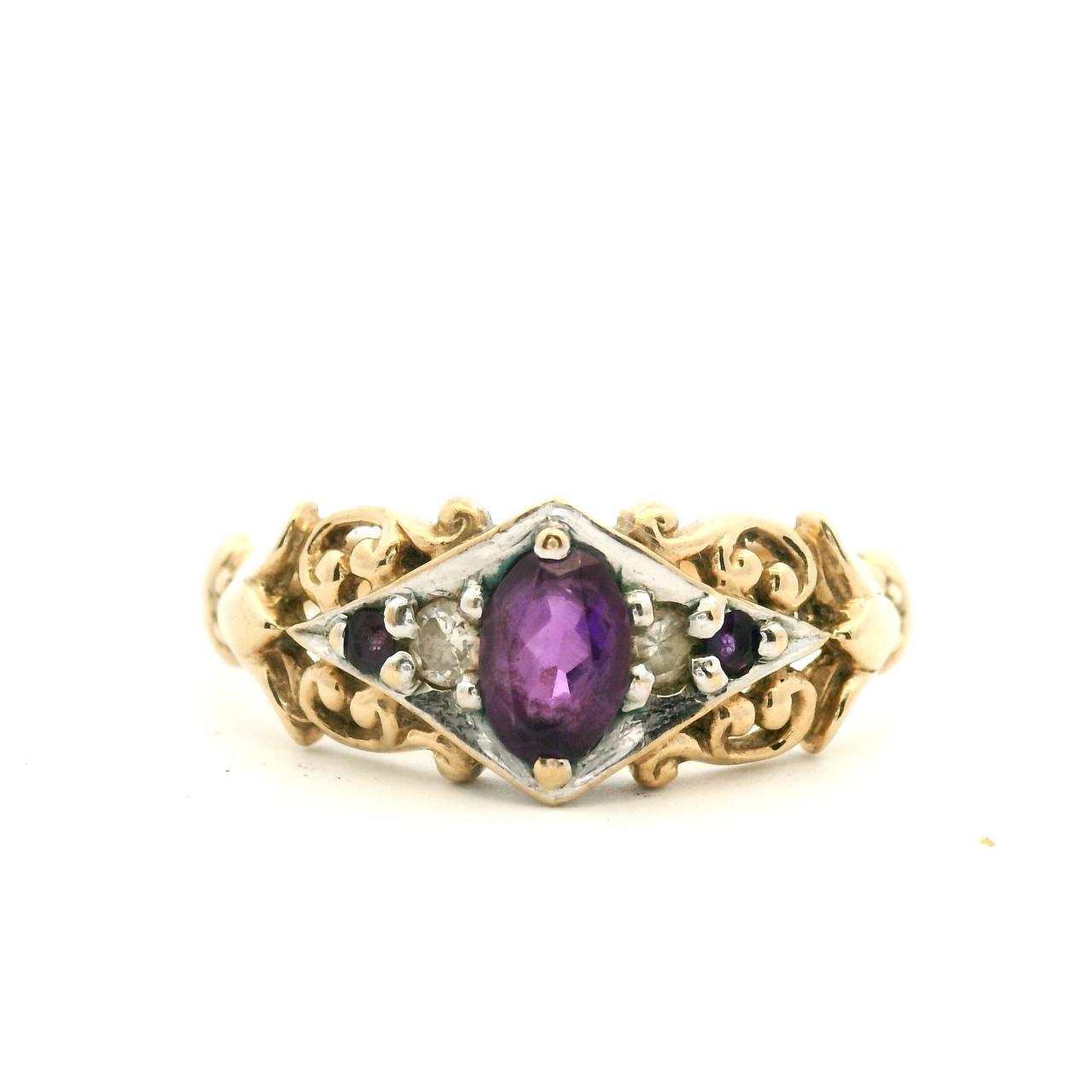 Estate 9ct Yellow & White Gold Amethyst & Diamond Ring