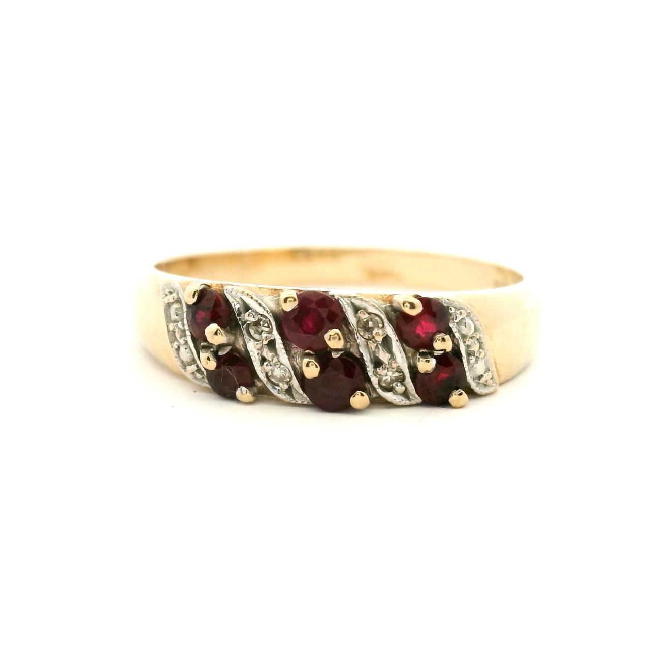 Estate 9ct Yellow Gold Ruby & Diamond Ring